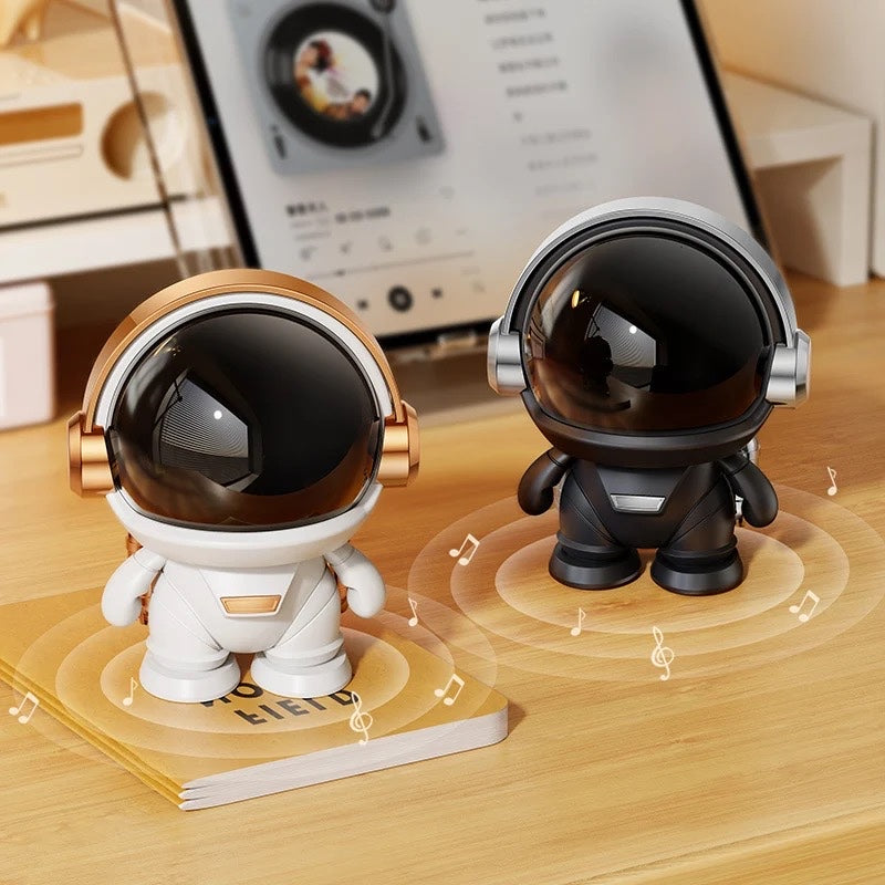 Docena de Parlantes Bluetooth Diseño Astronauta K-29